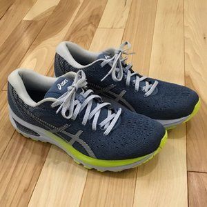 Women's ASICS Gel Cumulus - 22, Size 10